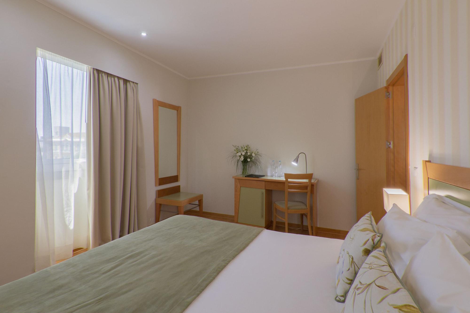 Luna Esperanca Centro Hotel Setúbal Dış mekan fotoğraf
